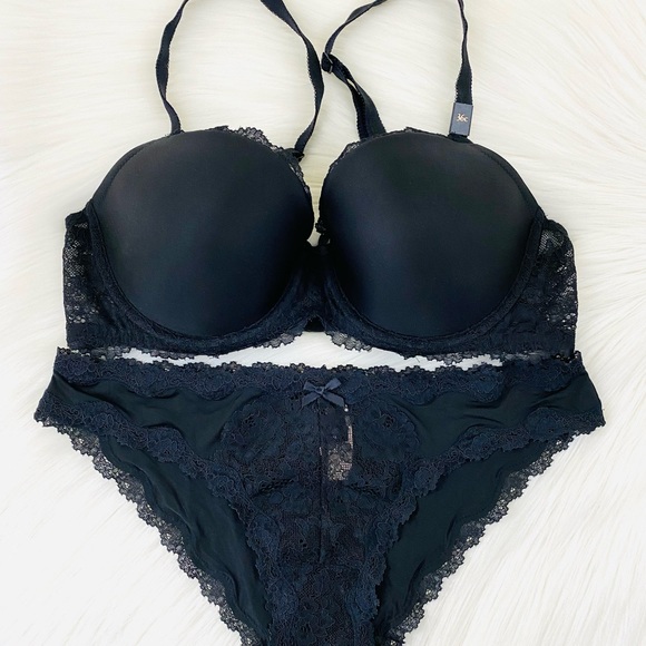 36C/M Victoria’s Secret Lined Demi Bra & Cheekini Set - Picture 3 of 11